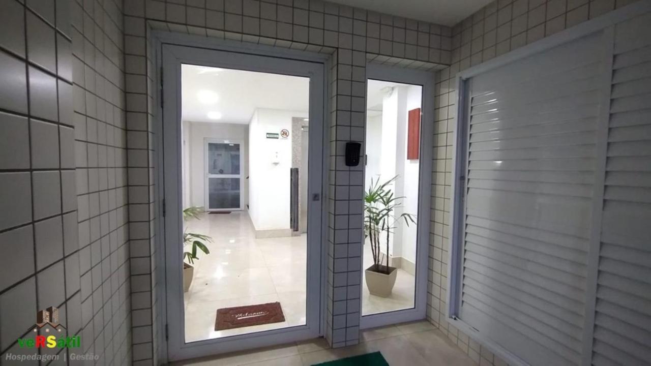 200m Da L Wi-fi L 4 Pessoas L Churrasqueira L Elevador 3º Andar L Cadeira De E Guarda Sol L Vaga Garagem * Tramandai